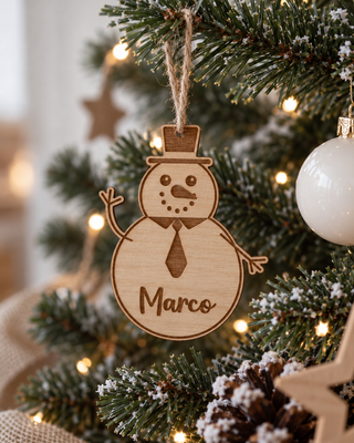 Decorazione Natalizia Pupazzo di Neve in Legno Personalizzata con Nome
